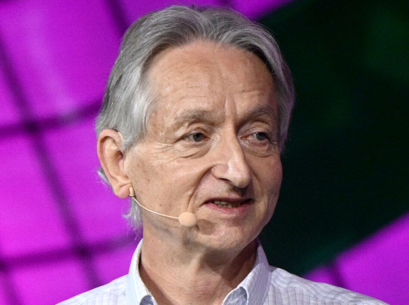 Padrinho da IA afirma que Google superou a OpenAI; veja o que mudou